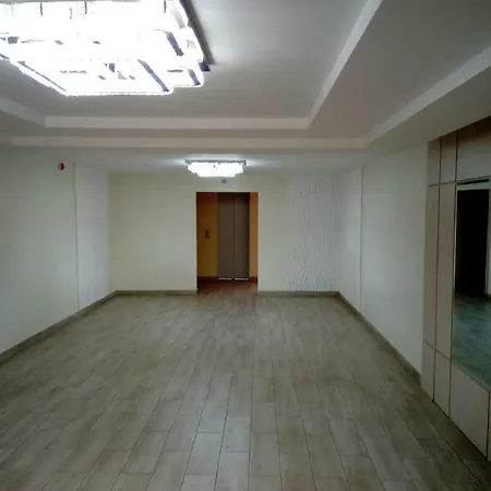 Квартира В 5 Мин От Пляжа Лузановка Apartment